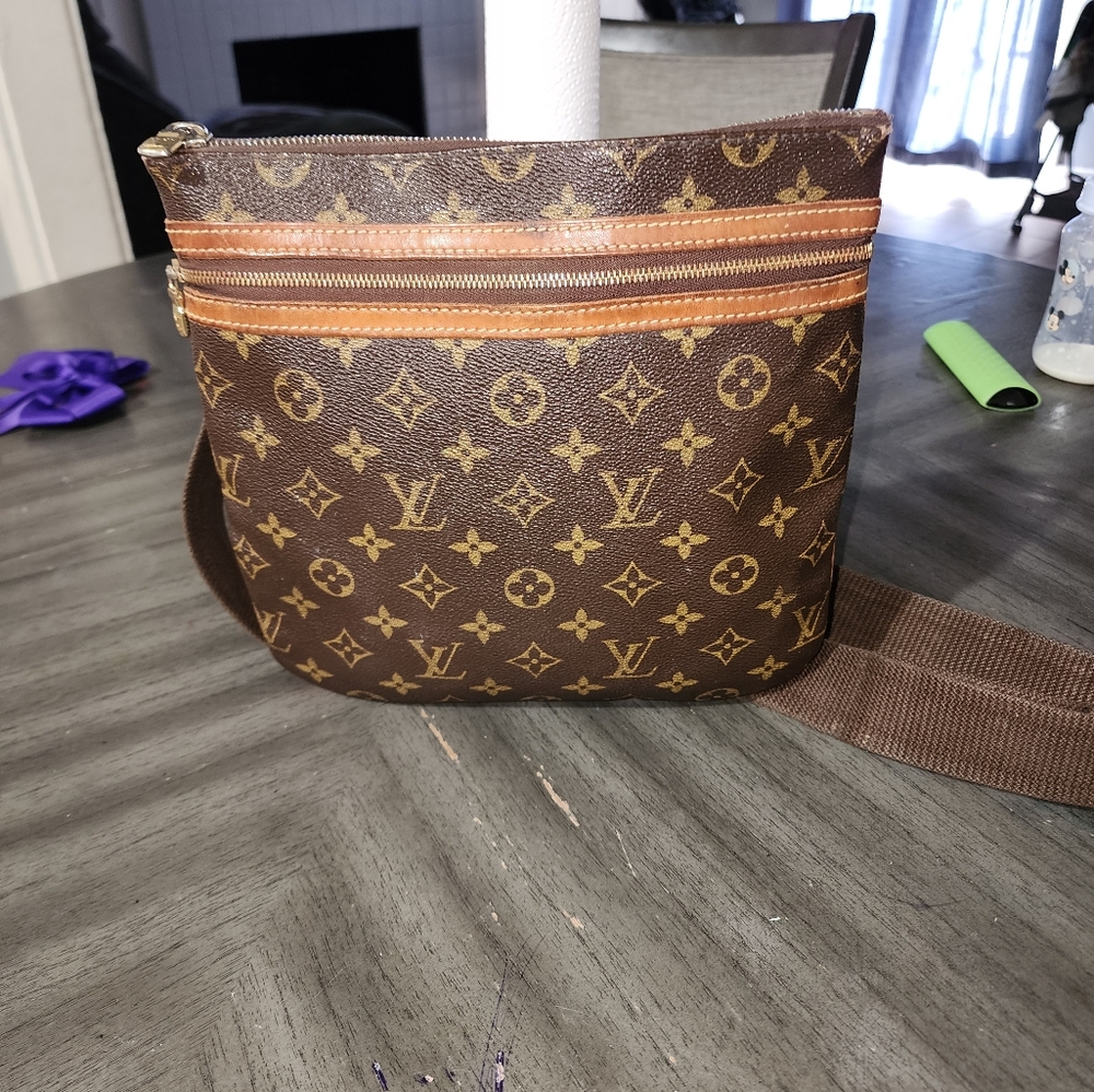 Louis Vuitton Bosphore Crossbody Bag